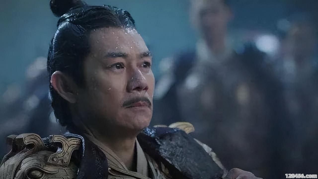 大雨足球比赛会延期吗？详解天气因素对赛事安排的影响与应对策略